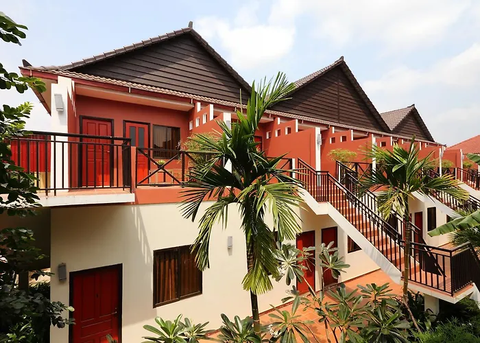 The Cockatoo Nature & * Siem Reap