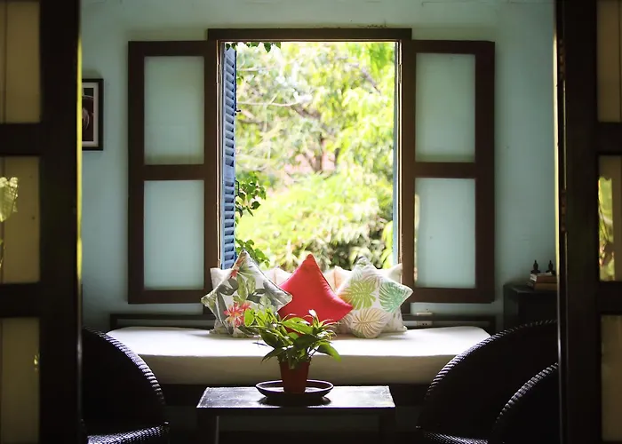 The Cockatoo Nature & * Siem Reap